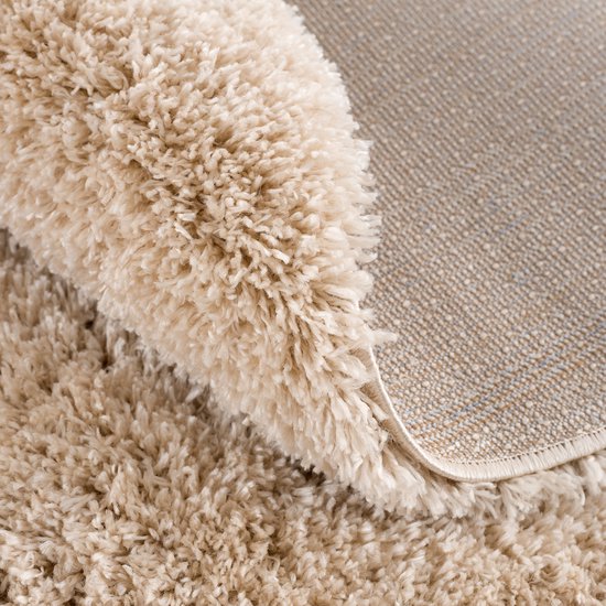 collection-tapis-beige-Borcelino-tapis-beige-design-classiques-élégants-pour-votre-intérieur-tapis-nuances-subtiles-pour-une-touche-chic-et-chaleureuse-à-votre-décor